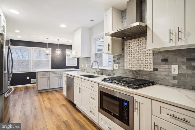 Building Photo - 11808 Coldstream Dr