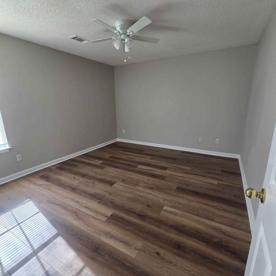 Building Photo - 2583 Faxon Ave