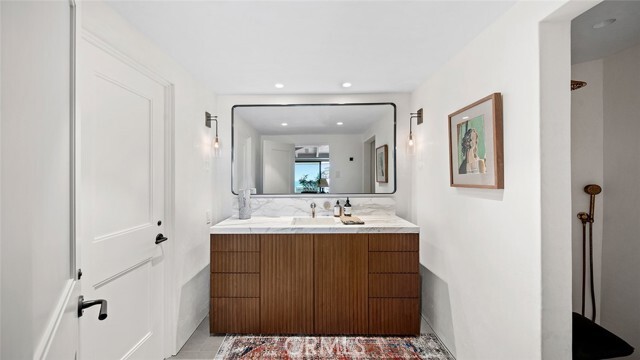 Building Photo - 27 Emerald Bay