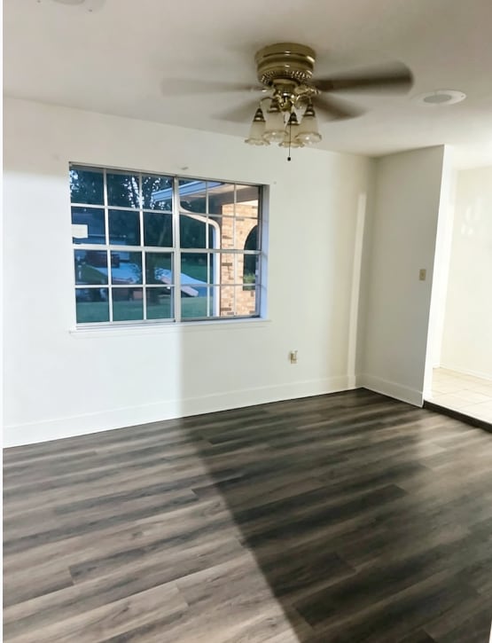 Building Photo - 54 Emerald Cove