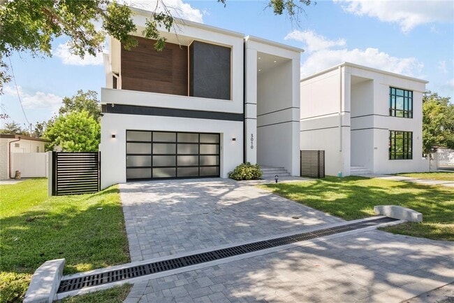 Building Photo - 3010 W Trilby Ave