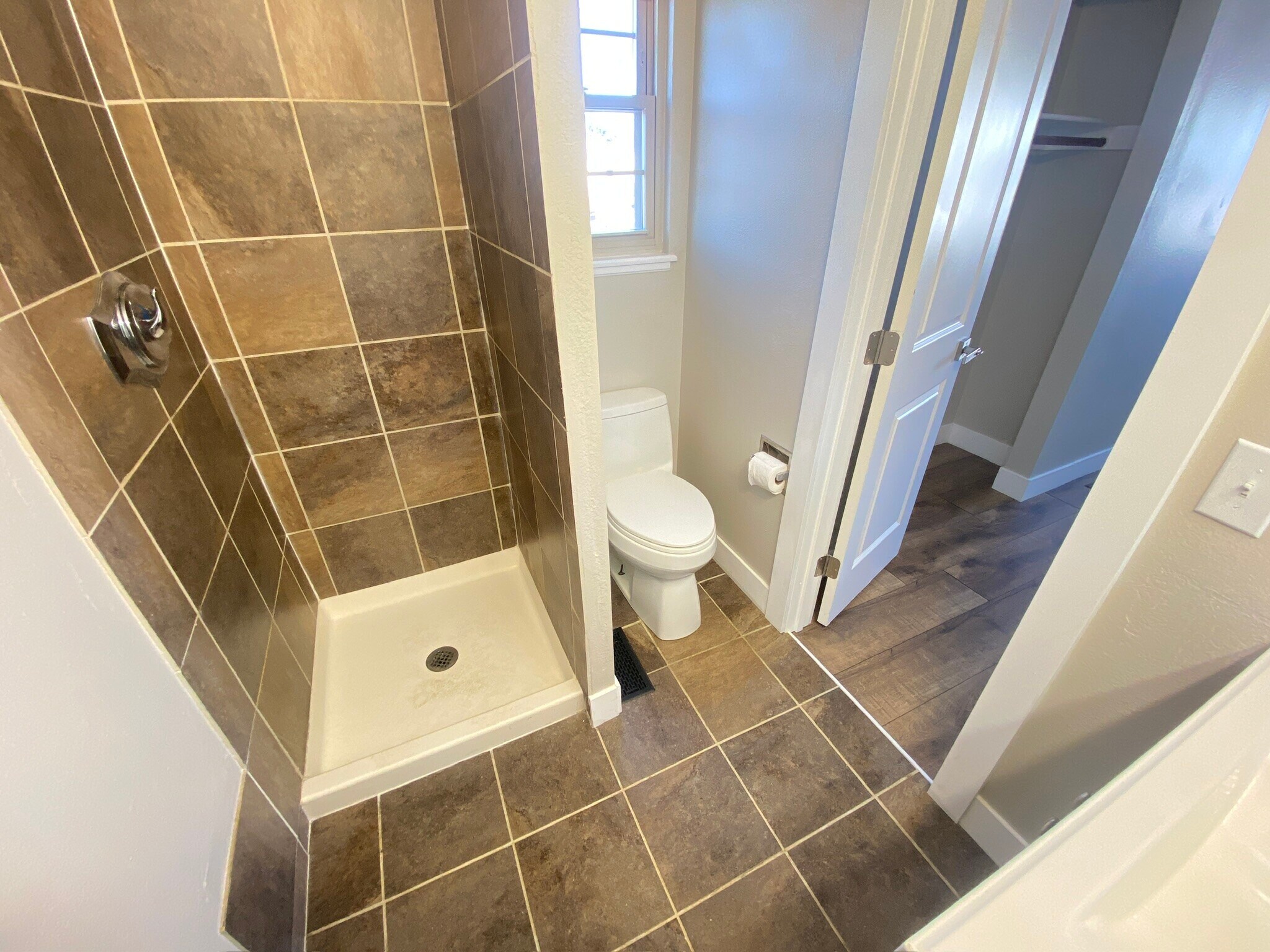Master bath - 3934 Red Cedar Dr