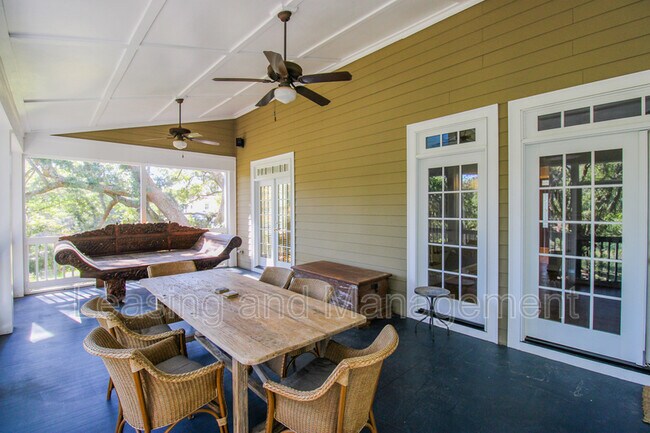 Building Photo - 1666 Back Creek Rd