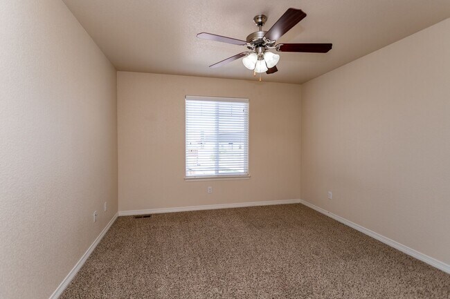 Building Photo - Spacious 5-Bedroom Home with Finished Base...