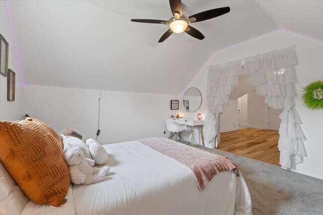 Building Photo - unning custom-built home on a full acre in...