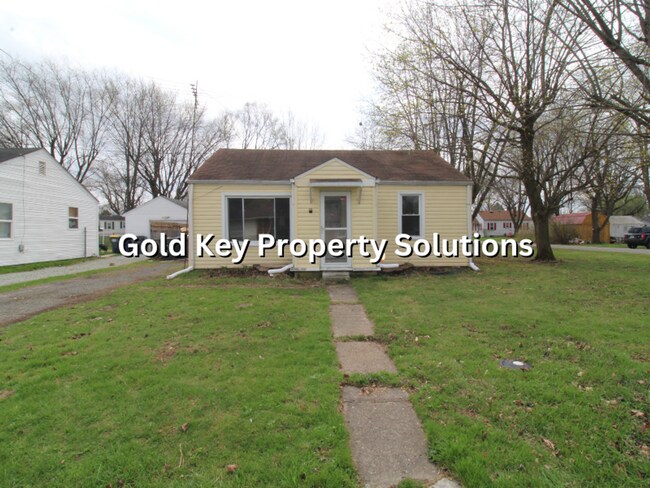 Building Photo - Fully Updated 3 BR 1 BA House with Central Air and Garage (NO SECTION 8)