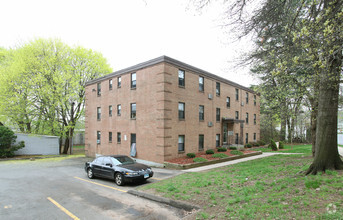 Building Photo - Maple Heights