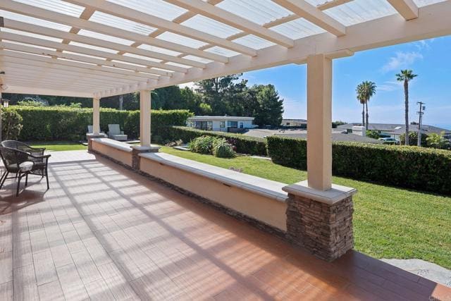 Building Photo - 6404 Avenida Wilfredo