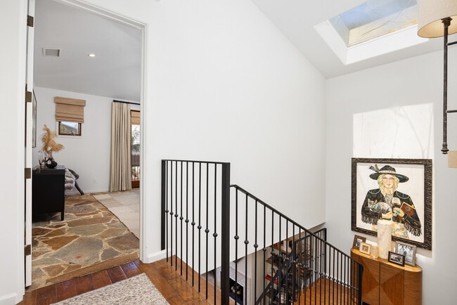 Building Photo - 227 Neptune Ave