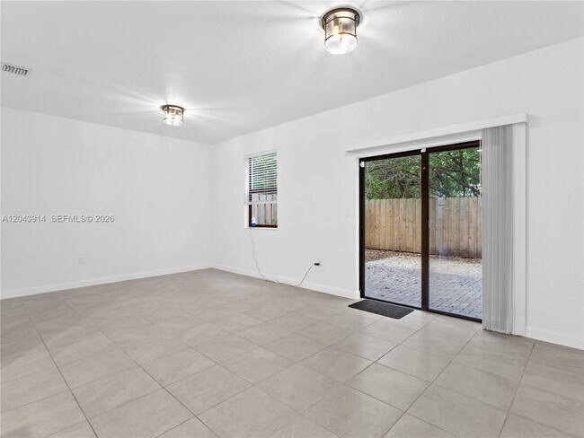 Building Photo - 28562 SW 134th Ct