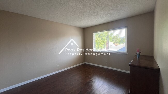 Building Photo - 5555 Keoncrest Cir