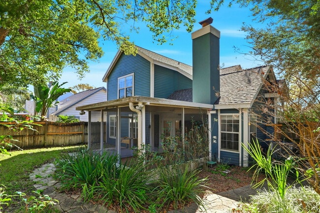 Building Photo - 2801 Donaldson Dr