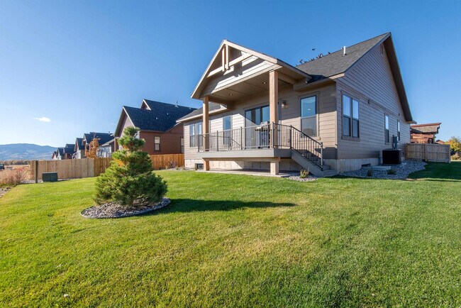 Building Photo - 253 Bald Eagle Dr