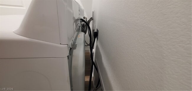 Building Photo - 184 Wewatta Ave