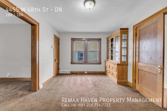 Building Photo - 4455 W 48th St