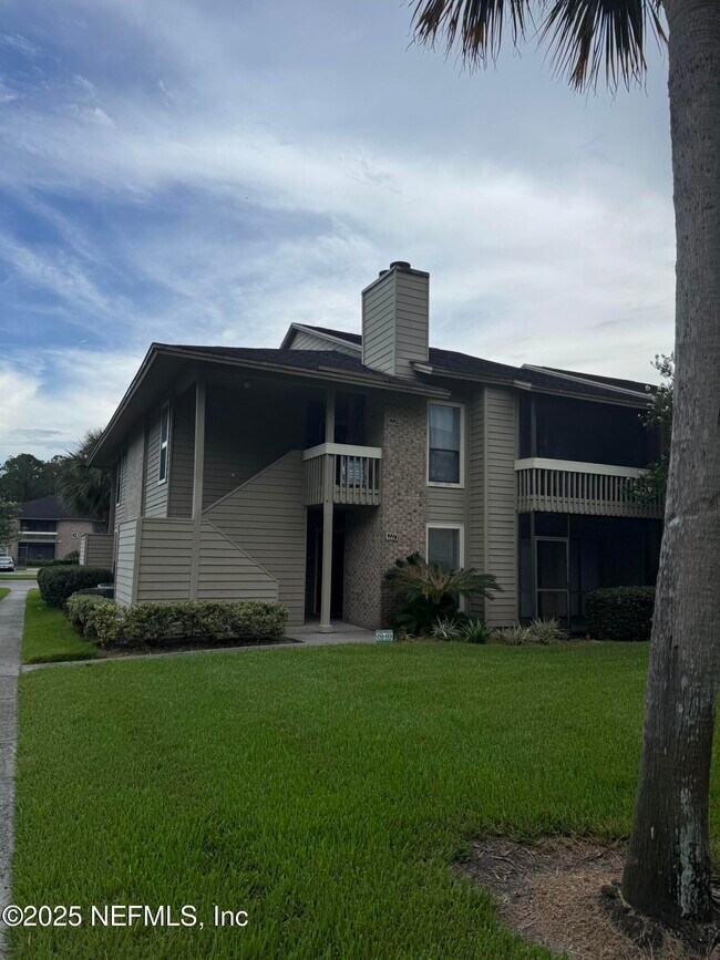 Building Photo - 10200 Belle Rive Blvd