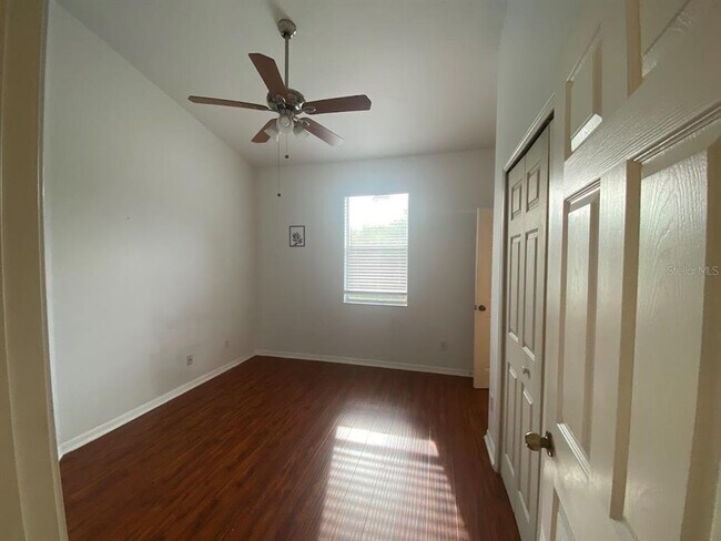 Building Photo - 11744 Holly Creek Dr
