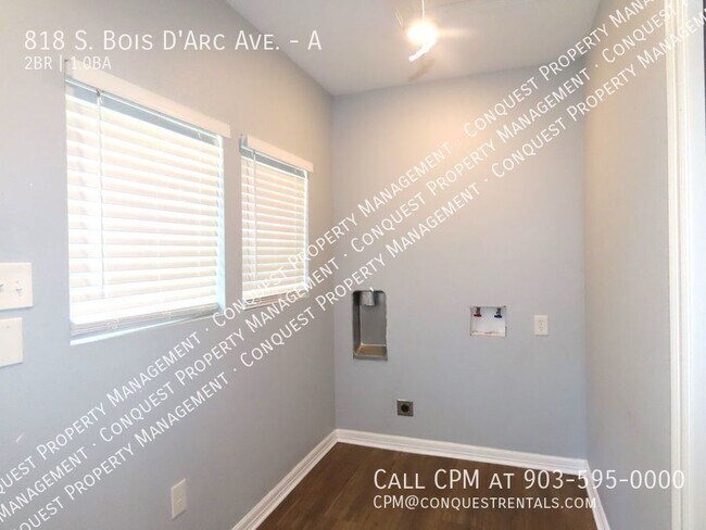 Building Photo - 818 S Bois D Arc Ave