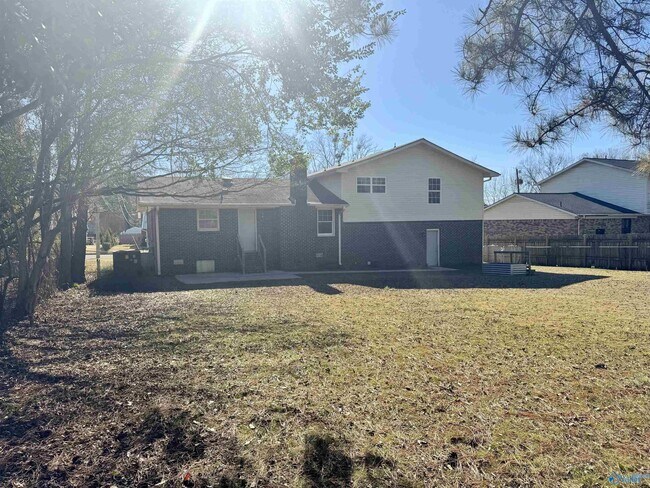 Building Photo - 6010 Ellington Rd NW