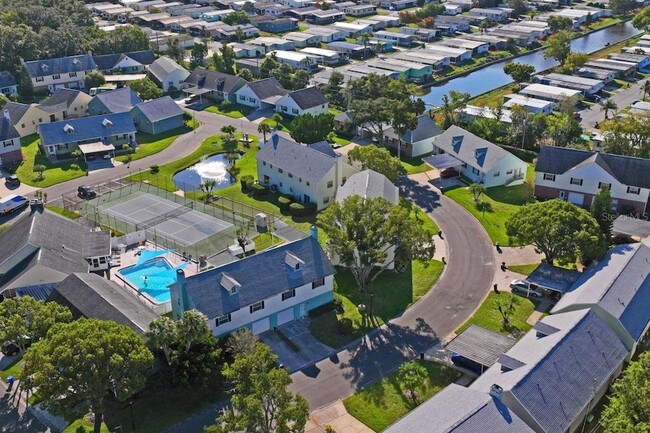 Building Photo - 6634 Hickorywood Ln