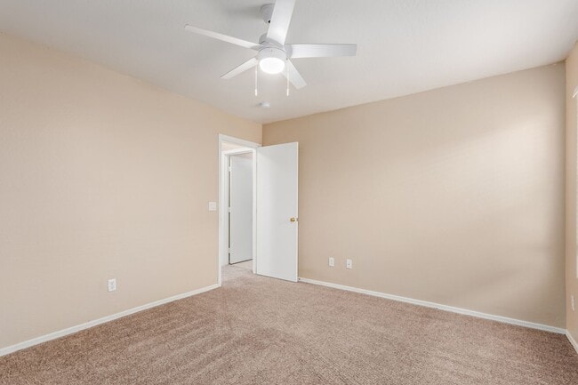 Building Photo - Welcome to Your Dream Home in Laveen Farms!