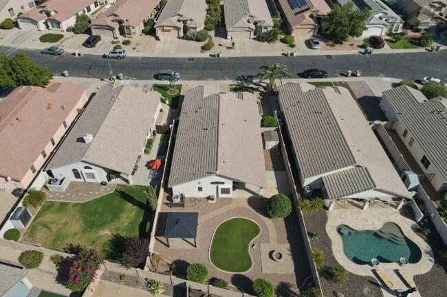 Building Photo - 3Bed/2Bath House w/Bonus Room at 67th Ave/AZ Loop-101! Ready for Immediate Move-In!