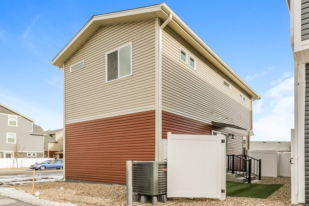 Building Photo - 18600 E 47th Pl