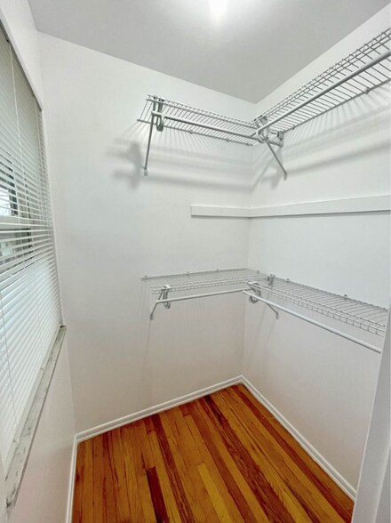 Building Photo - 132 Park Pl