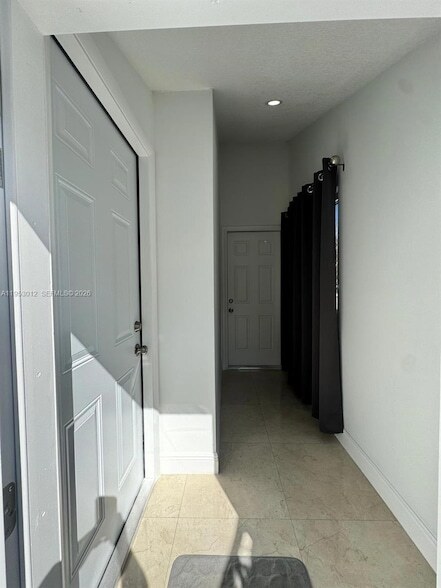 Building Photo - 10710 SW 141st Ave