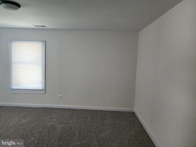 Building Photo - 38525 Chaptico Rd