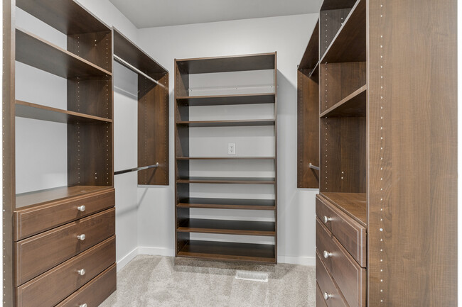 Master Bedroom Closet - 117 S Water St