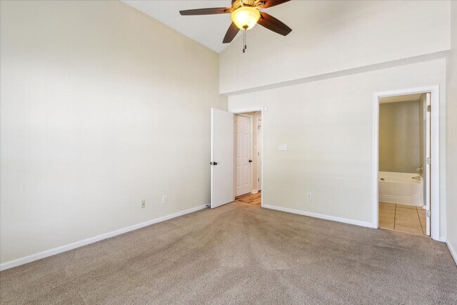 Building Photo - 38 Angelia Way