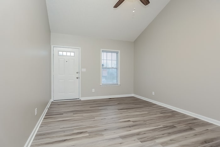 Building Photo - 249 Cranklen Cir