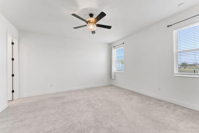 Building Photo - 7322 34th Ct E