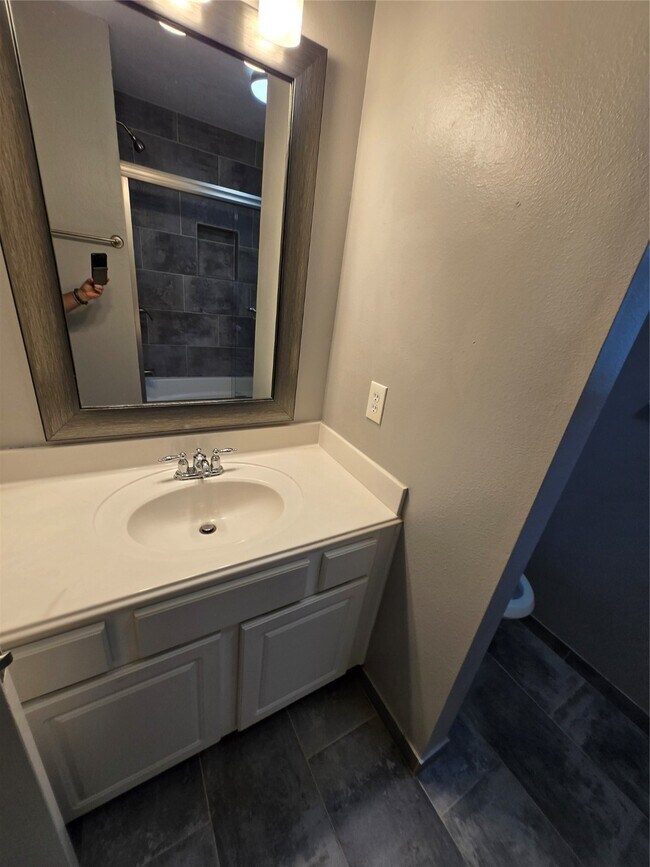 Building Photo - 5106 Prosperity Cir