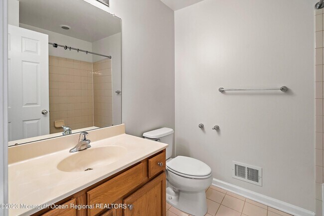 Building Photo - 86 Deepwater Cir