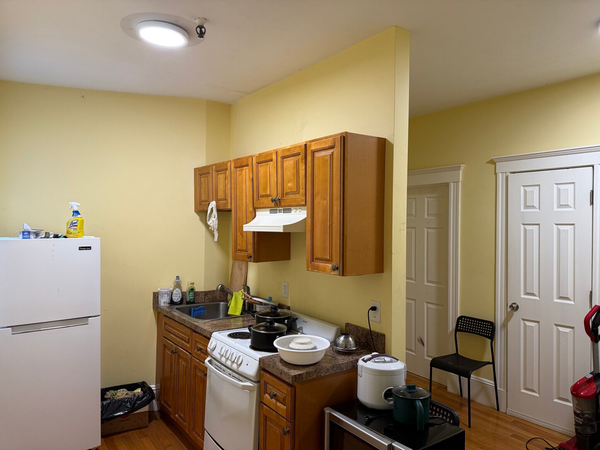 Building Photo - 55 Park Dr