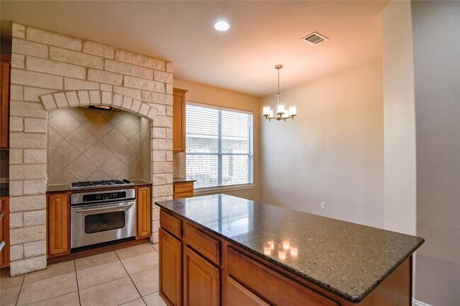 Building Photo - 3901 Wilderness Path Bend