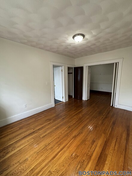 Building Photo - 155 Summer St