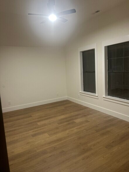 Bedroom 1 - 421 High Point Rd