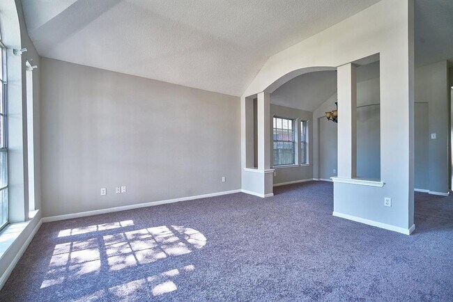 Building Photo - 13410 Ryan Landing Dr