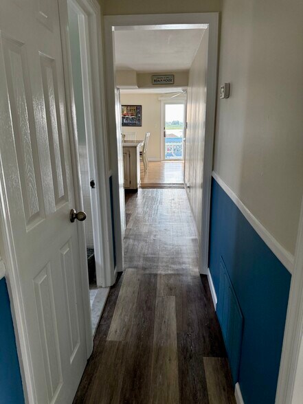 Building Photo - 435 Harborside Dr W