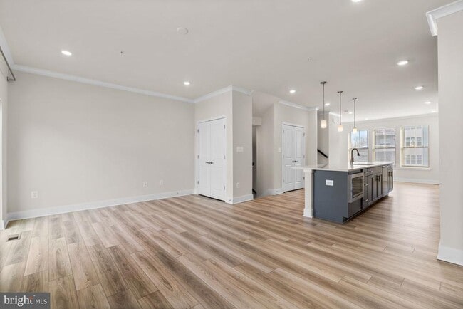 Building Photo - 311 Lentic Ln