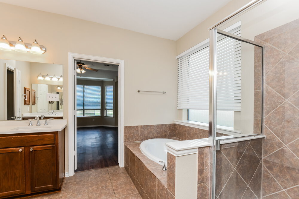 Building Photo - 12701 Campolina Way