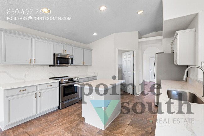 Building Photo - 1117 Halyard Pl