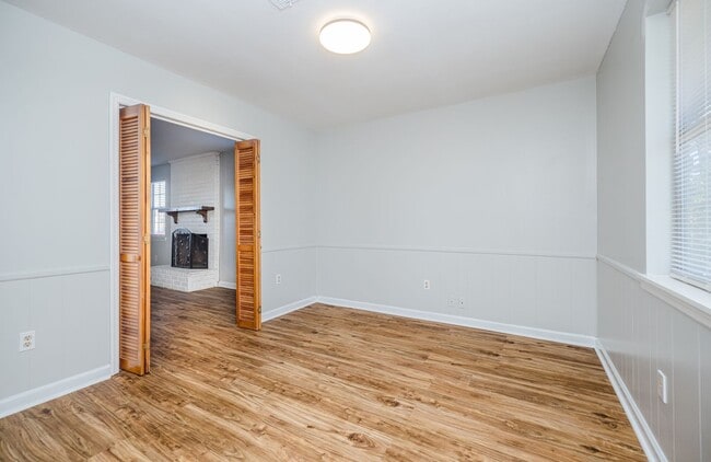 Building Photo - 125 Magnolia Dr