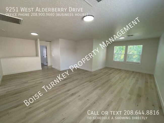 Building Photo - 9251 W Alderberry Dr