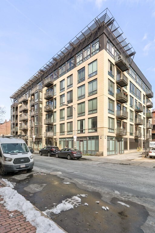 Building Photo - 257 Northampton St