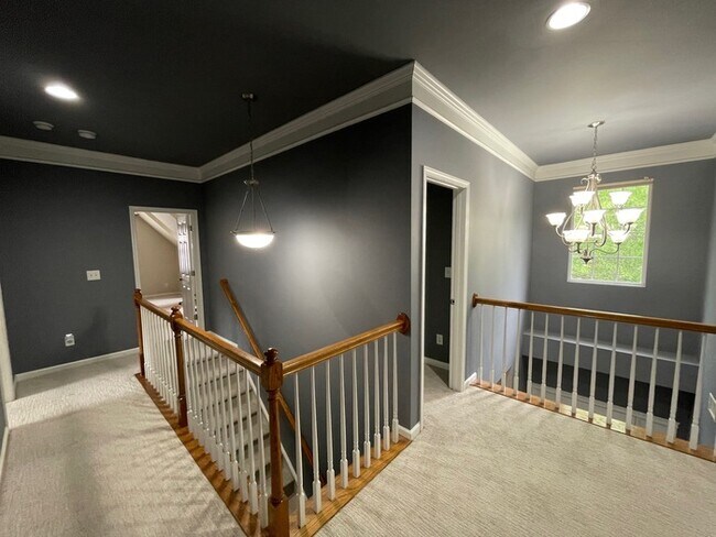 Building Photo - 9709 Glenburn Ln