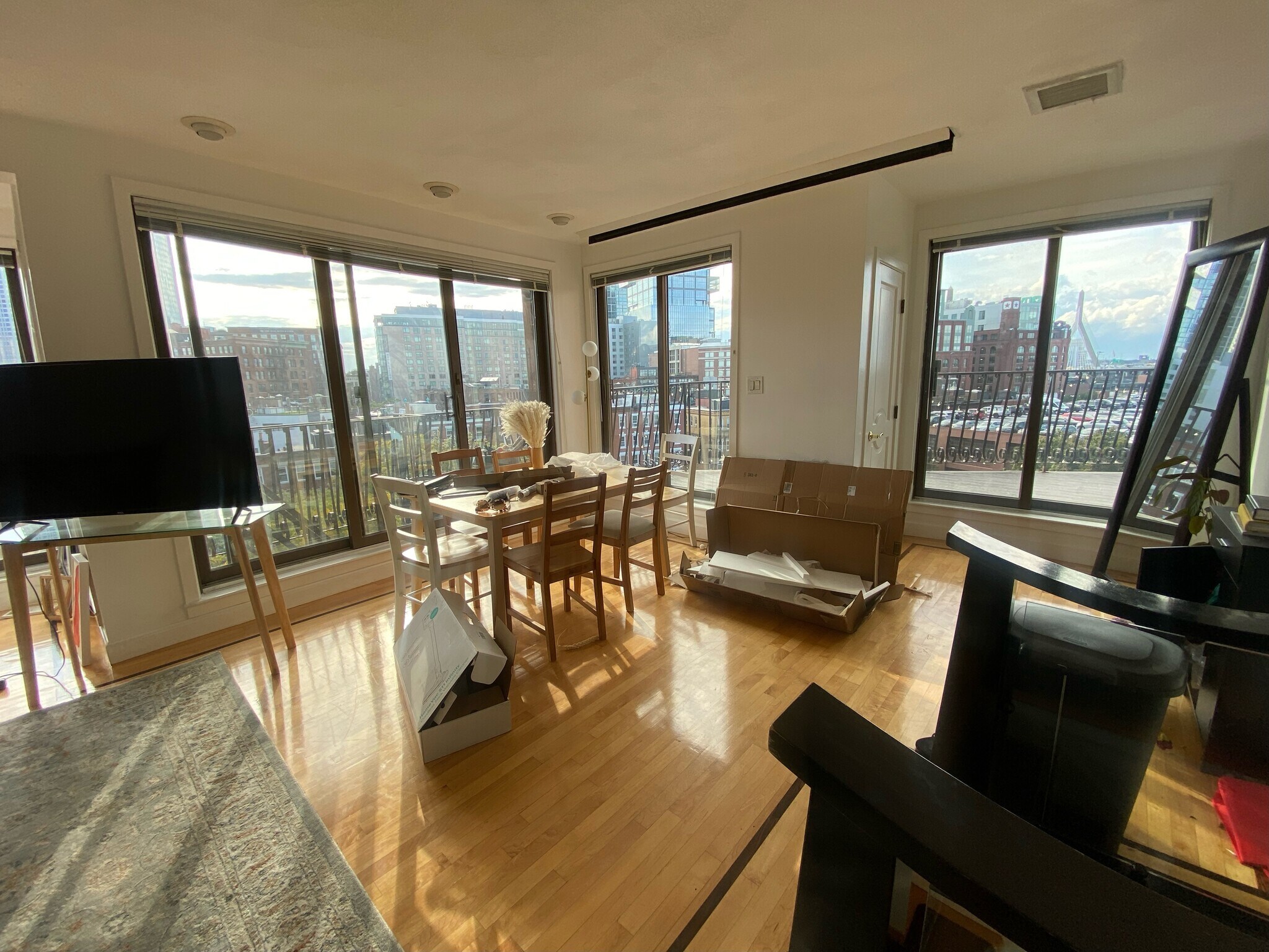 Building Photo - 21 Snow Hill St